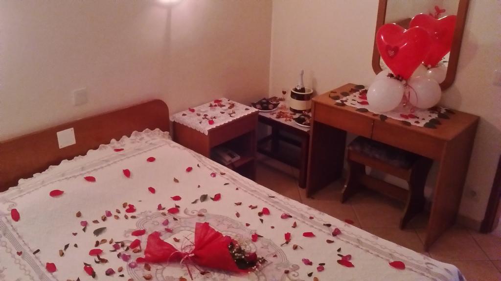 Bed and Breakfast Residencial Nosso Paraiso Куартейра Екстер'єр фото