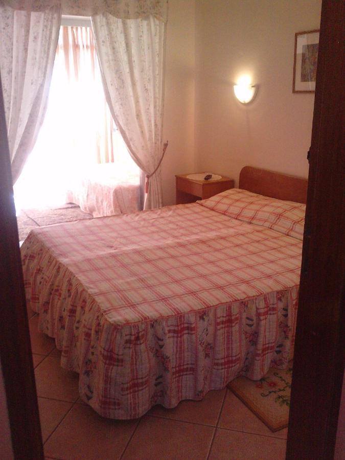 Bed and Breakfast Residencial Nosso Paraiso Куартейра Номер фото